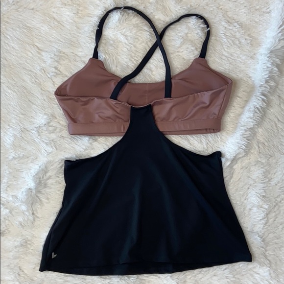 Fabletics Demi Lovato Julia Performance Ta… - Picture 6 of 8